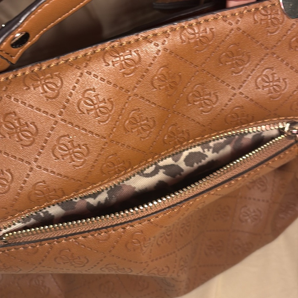 GUESS? Purse - Picture 7 of 10